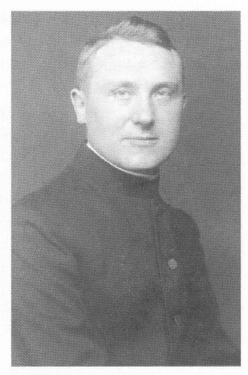 Pfarrer Bernhard Waterloh