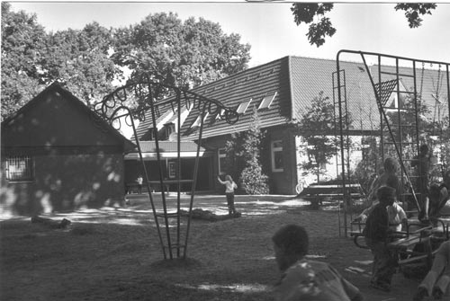 Grundschule Fresenburg im Jahr 2003